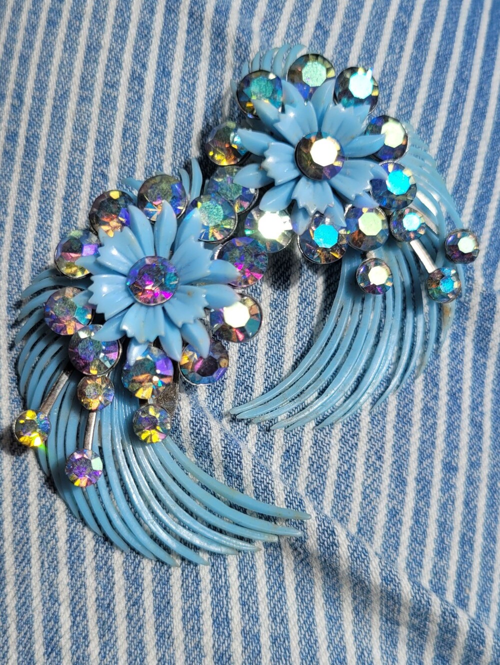 Vintage Early Coro Clip On Earrings